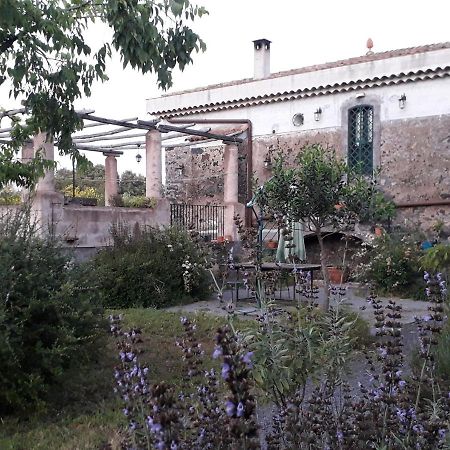 Bed and Breakfast Contrada Zerbate Aci Sant'Antonio Екстер'єр фото